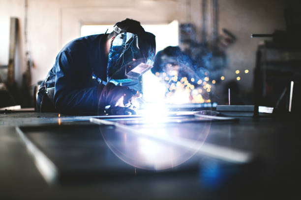 Mccullom Lake, IL Welder & Metal Fabrication Company